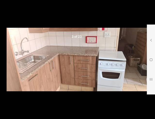 2 bed property to rent in COMET